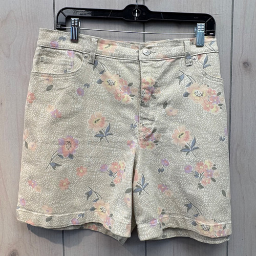 Vist Large View of Product Image Which is Used Gloria Vanderbilt Shorts 16-33