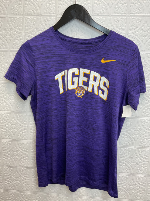 Vist Large View of Product Image Which is Used Nike Active Short Sleeve M-8/10