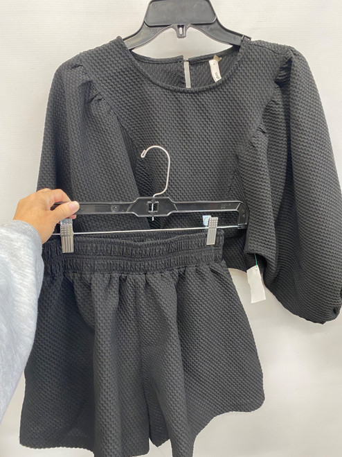 Vist Large View of Product Image Which is Used Glam Romper S-4/6
