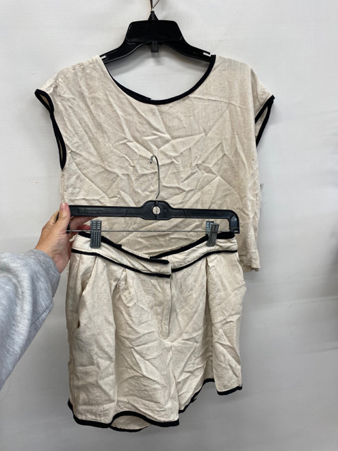 Vist Large View of Product Image Which is Used Unbranded Romper S-4/6