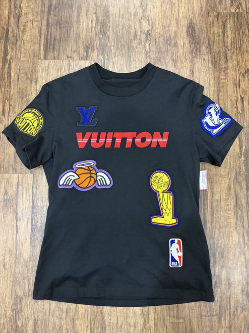 Vist Large View of Product Image Which is Used Louis Vuitton short sleeve T-shirt S-4/6