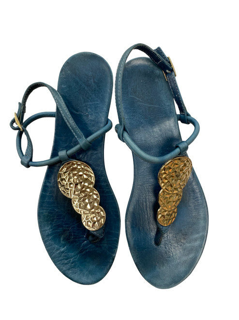 Vist Large View of Product Image Which is Used INUOVO Sandals 9.5