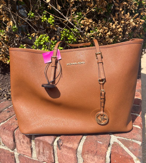 Vist Large View of Product Image Which is Used Michael Michael Kors Xlarge Leather Handbag
