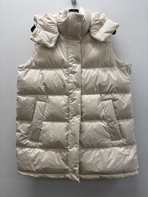 Vist Large View of Product Image Which is Used Cream Lululemon Athletica Heavyweight Vest S-4/6