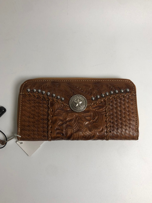 Vist Large View of Product Image Which is Used American West Leather Wallet