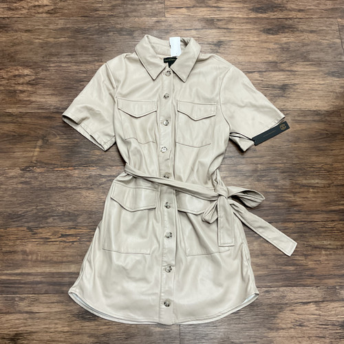 Vist Large View of Product Image Which is Used House Of Harlow 1960 Short Dress B S-4/6
