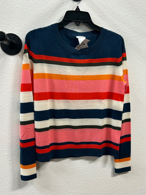 Vist Large View of Product Image Which is Used Akris Lightweight Sweater M-8/10