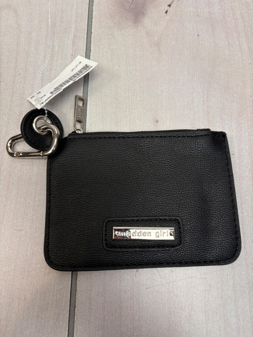 Vist Large View of Product Image Which is Used Unbranded Wristlet
