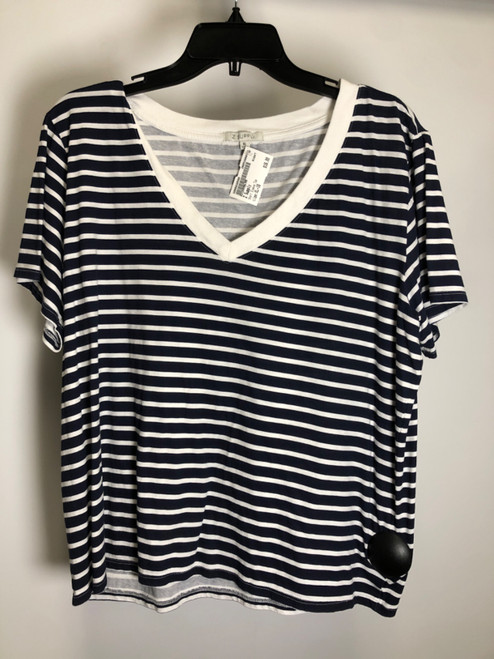 Vist Large View of Product Image Which is Used Z Supply Short Sleeve Top XL-16