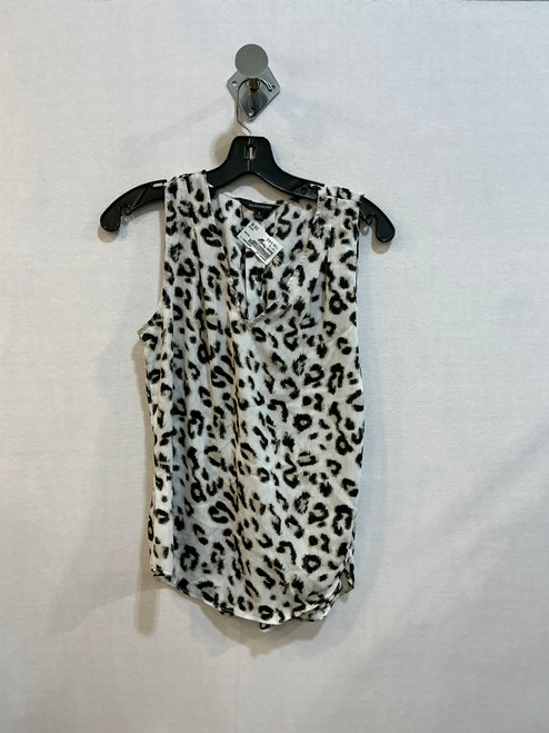 Vist Large View of Product Image Which is Used Banana Republic Tank Top S-4/6