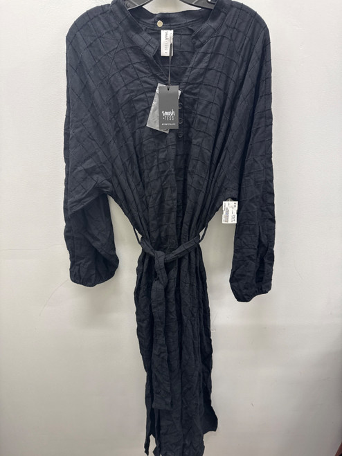 Vist Large View of Product Image Which is Used Black Smash+Tess Long Dress B 3X-22