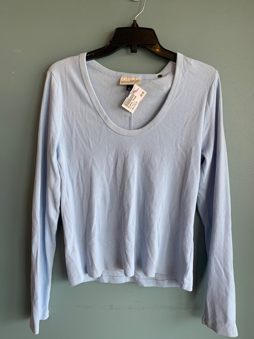 Vist Large View of Product Image Which is Used Universal Threads Long Sleeve Top L-12/14