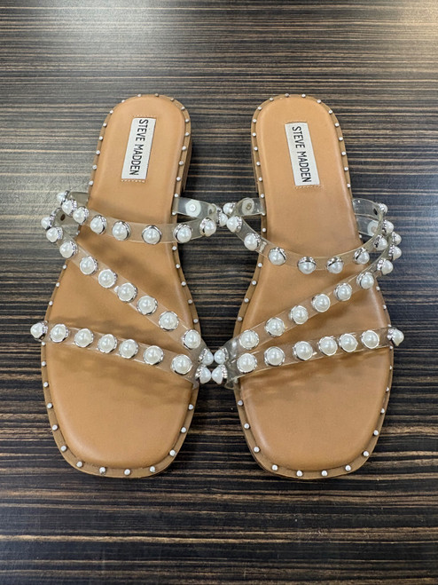 Vist Large View of Product Image Which is Used Steve Madden Sandals 7