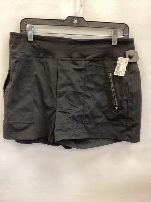 Vist Large View of Product Image Which is Used Athleta Active Shorts 12-31