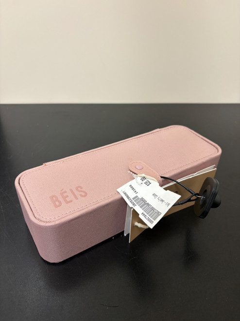 Vist Large View of Product Image Which is Used Beis Jewelry Case 