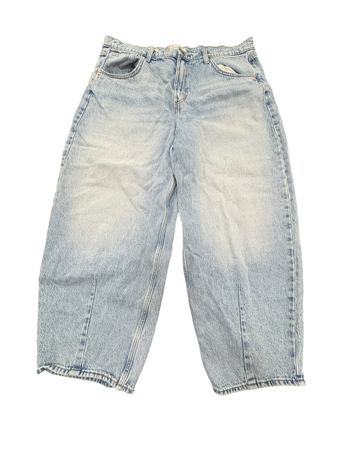 Vist Large View of Product Image Which is Used Universal Threads Denim 16-33