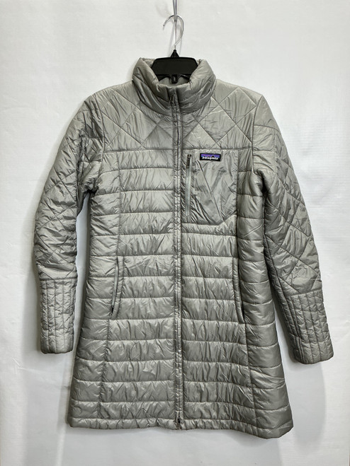 Vist Large View of Product Image Which is Used Patagonia Long Light Jacket M-8/10