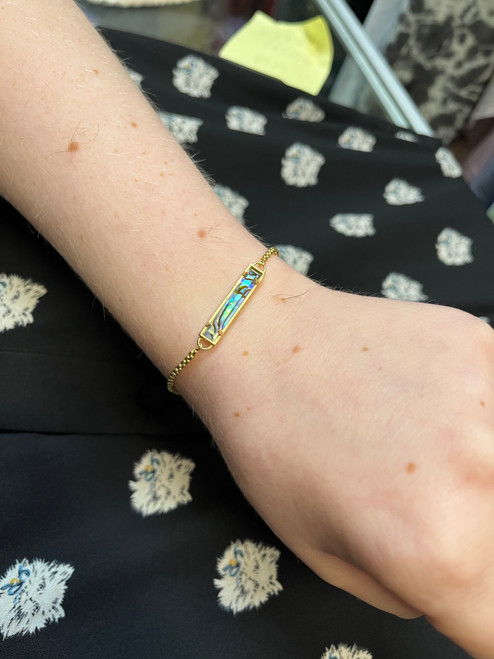 Vist Large View of Product Image Which is Used Kendra Scott Bracelet