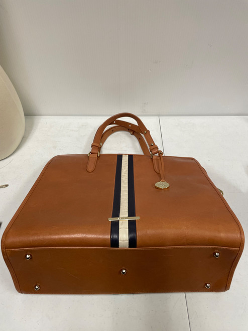 Vist Large View of Product Image Which is Used Parker Clay  Large Leather Handbag