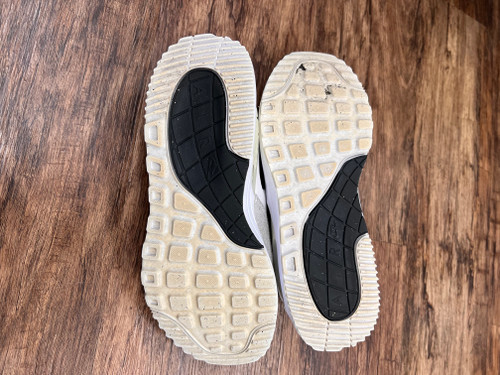 Vist Large View of Product Image Which is Used Nike Casual Shoes 7.5