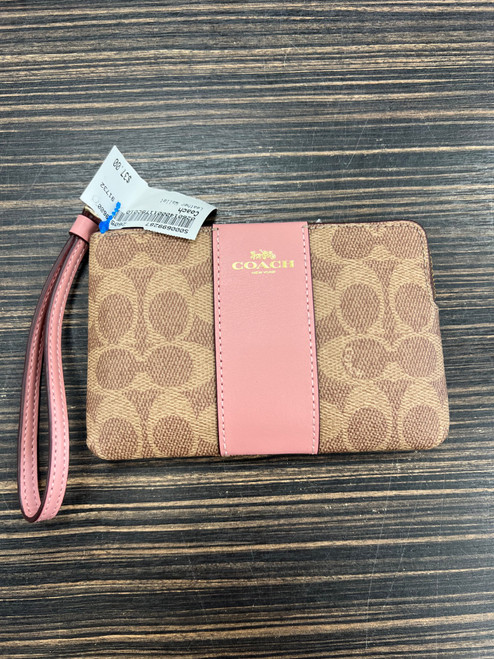 Vist Large View of Product Image Which is Used Coach Leather Wallet