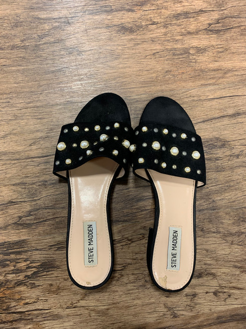 Vist Large View of Product Image Which is Used Steve Madden Flip Flops 8.5
