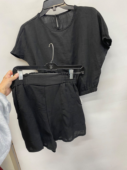 Vist Large View of Product Image Which is Used Shein Romper S-4/6