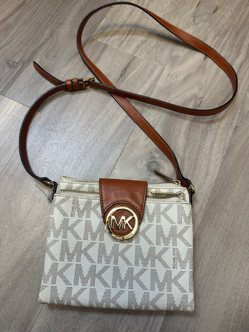Vist Large View of Product Image Which is Used Michael Michael Kors Small Leather Handbag