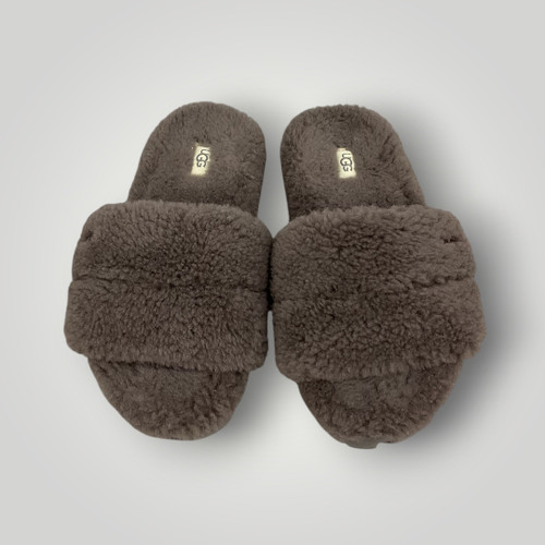 Vist Large View of Product Image Which is Used Ugg Australia Sandals 6