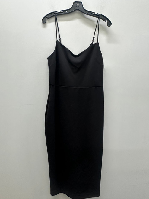 Vist Large View of Product Image Which is Use black 1 sate Long Dress B M-8/10