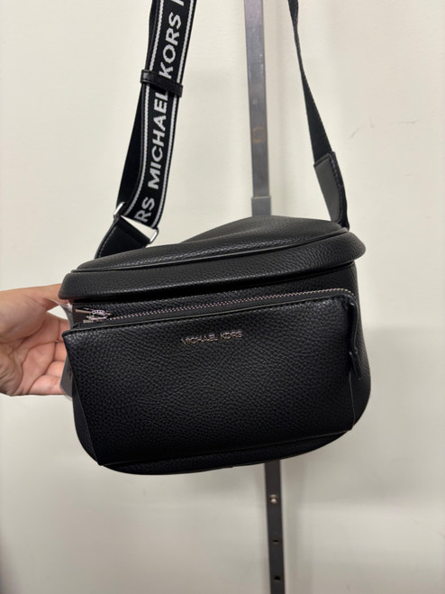 Vist Large View of Product Image Which is Used Michael Michael Kors Small Leather Handbag