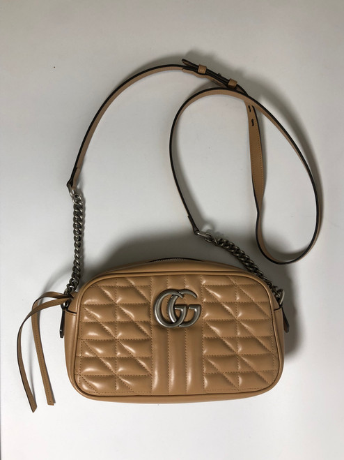 Vist Large View of Product Image Which is Used Gucci Crossbody 