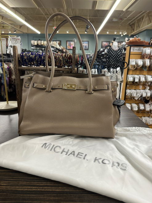Vist Large View of Product Image Which is Used Michael Michael Kors Large Leather Handbag