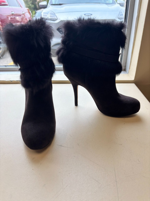 Vist Large View of Product Image Which is Used Coach High Heels 8