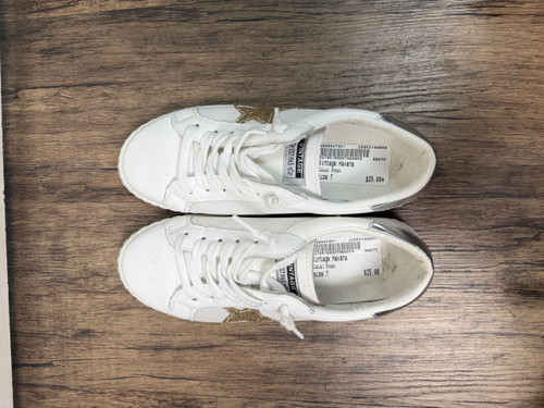 Vist Large View of Product Image Which is Used Vintage Havana Casual Shoes 7