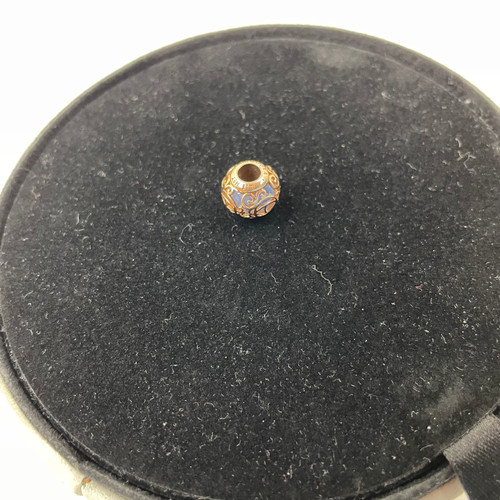 Vist Large View of Product Image Which is Used Pandora Charm
