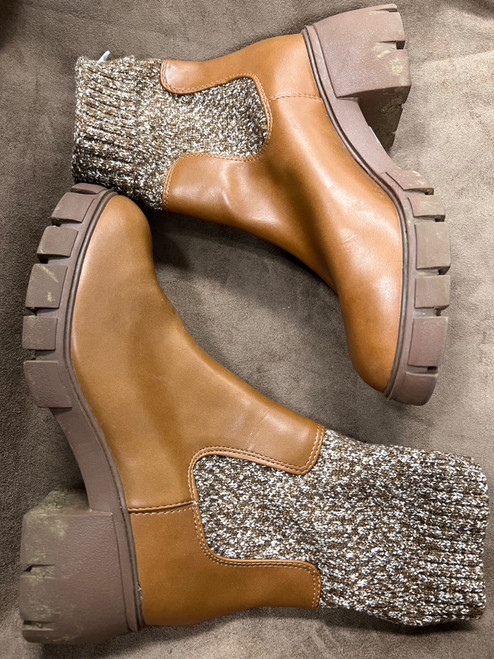 Vist Large View of Product Image Which is Used Universal Threads Ankle Boots 8.5