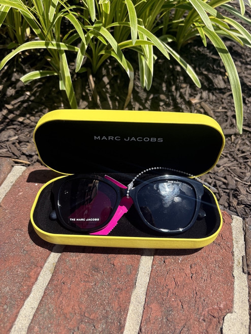 Vist Large View of Product Image Which is Used Marc Jacobs Sunglasses