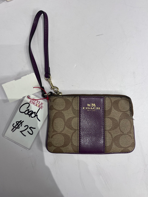 Vist Large View of Product Image Which is Used Coach Leather Wristlet