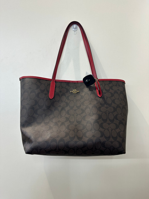 Vist Large View of Product Image Which is Used Coach Large Leather Handbag