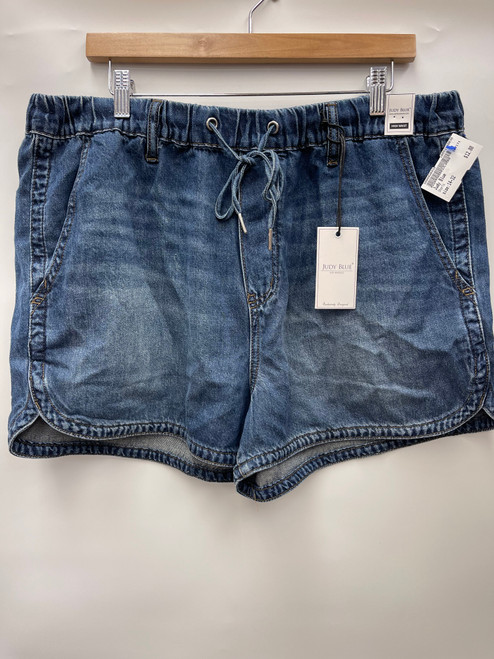Vist Large View of Product Image Which is Used Judy Blue Shorts 14-32