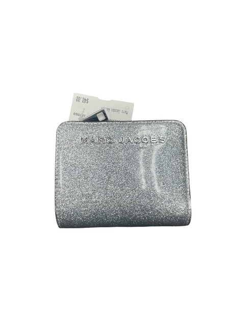 Vist Large View of Product Image Which is Used Marc Jacobs Wallet