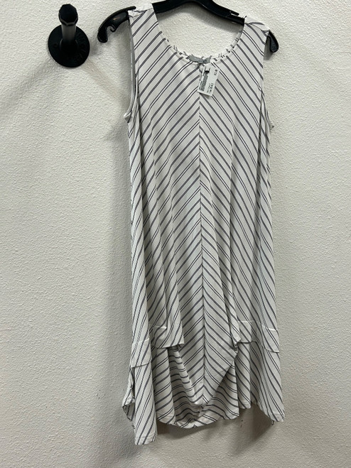Vist Large View of Product Image Which is Used Unbranded Short Dress B XS-0/2