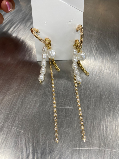 Vist Large View of Product Image Which is Used Unbranded Earrings