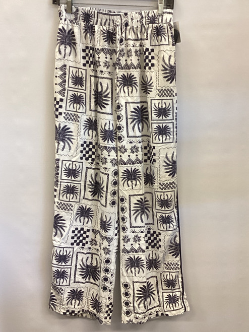 Vist Large View of Product Image Which is Used Unbranded Casual Pant L 12-14/31-32