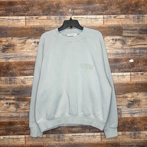 Vist Large View of Product Image Which is Used ESSENTIALS Mens Sweatshirt M