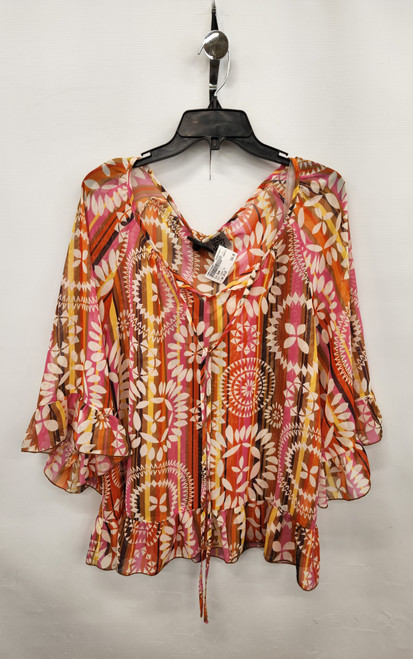 Vist Large View of Product Image Which is Used Ivy Jane Short Sleeve Top 1X-18