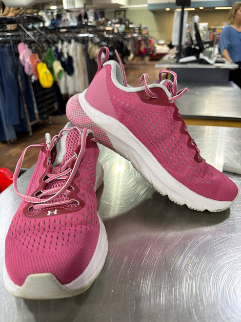 Vist Large View of Product Image Which is Used Under Armour Performance Shoes 9