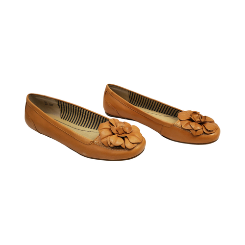 Vist Large View of Product Image Which is Used Tommy Hilfiger Flats 9