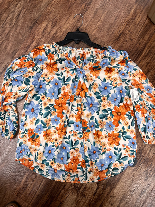 Vist Large View of Product Image Which is Used Umgee Long Sleeve Top S-4/6